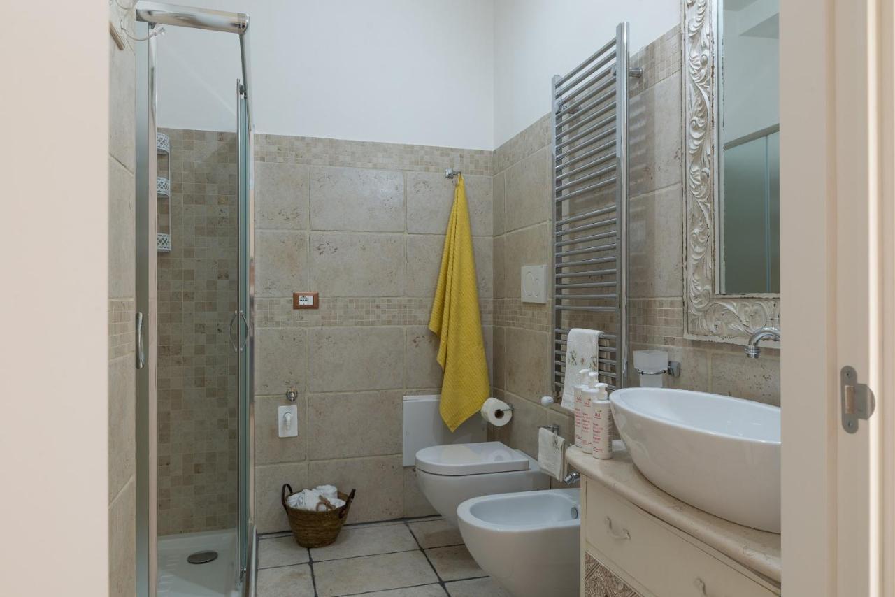 Appartamento Ortensia In Villa Mariella オストゥーニ エクステリア 写真
