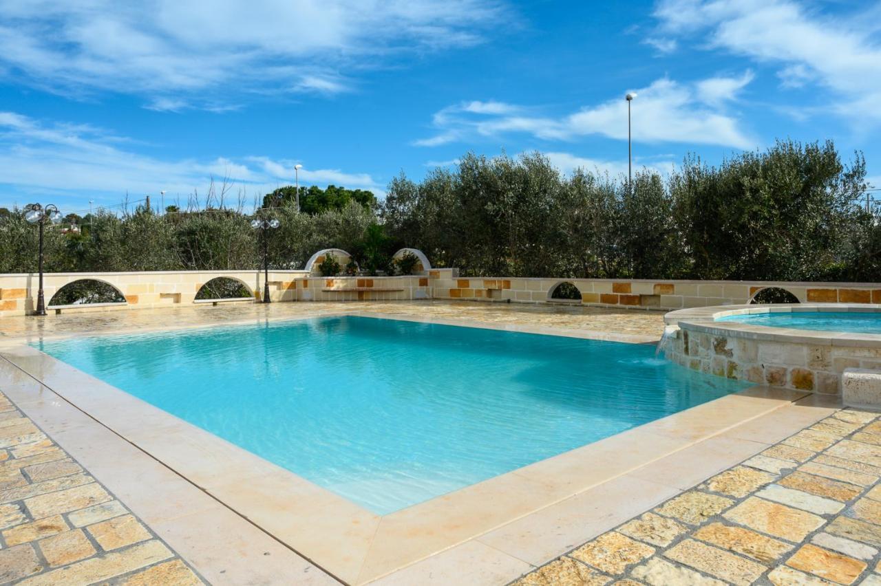 Appartamento Ortensia In Villa Mariella オストゥーニ エクステリア 写真